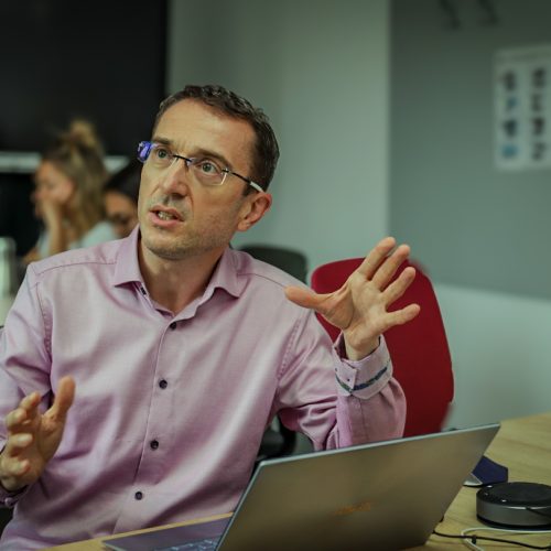 Academics-researchers