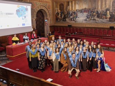 Group picture of the Graduation 4th cohort at the Paraninf at the University of Barcelona.